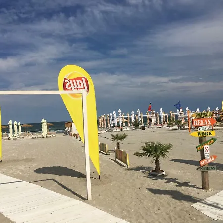 Apartament De Lux Livank Apartament